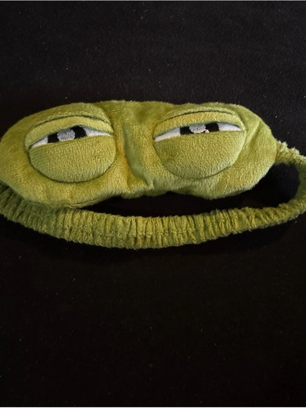Green Plush Sleep Mask - Soft Eye Cover